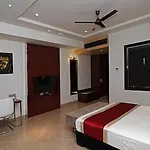 Fabhotel Prime C Pearls