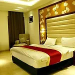 Fabhotel Prime C Pearls