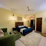 Atharva\'S Homestay, Nehru Enclave