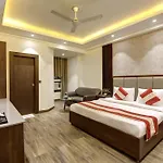 Hotel Kashish Plaza - 5 Mins From Metro Station