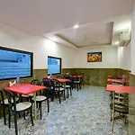 Hotel Gloory Suites Near Delhi Airport