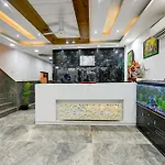 Hotel Gloory Suites Near Delhi Airport