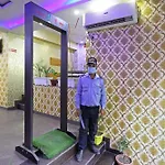 Hotel Star Inn - Delhi Airport, Mahipalpur, Aerocity