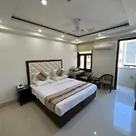Lemon Green Residency - Hotel And Serviced Apartments