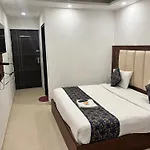 Hotel Tej Palace Near Igi Airport Delhi