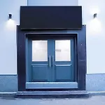 Family Rooms Inn - Shalimarbagh