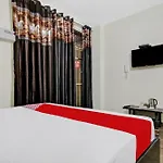 Oyo Flagship A K Galaxy Room\'S
