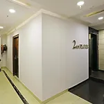 Hotel Mgm Residency