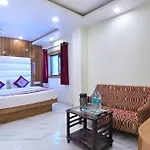 Hotel Glow Inn Paharganj-3 Mins Walk From New Delhi Railway Station