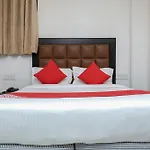 Oyo Flagship Delhi Empire