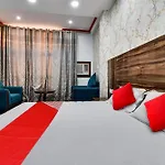 Oyo Flagship The Flaurish Inn