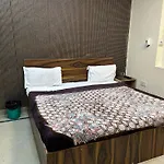 Hotel Royal Plaza B&B