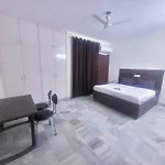 Hotel Green Villa - Anand Vihar