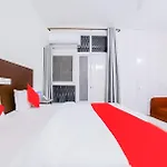 Hotel Green Villa - Anand Vihar