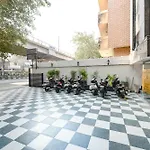 Fabhotel Prime Dev Palace