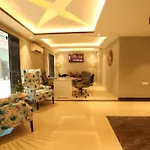 Hotel The Ventus Inn - Igi International Airport Delhi