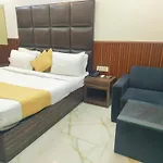 Amara Inn- Near Igi Delhi Airport