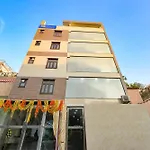 Fabhotel Mona International