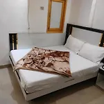 Hotel Geetanjali Inn