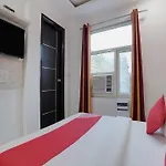 Hotel O Kanak Palace