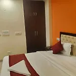 Airport Tourist Palace