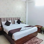 Hotel Soft Petal Residency Near Delhi International Airport