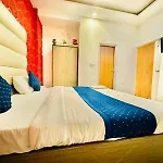 Hotel Qubic Stay By Igi Airport