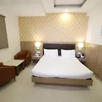 Hotel Salt And Rove New Delhi Aiport