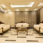 Hotel Viva Palace By Opo
