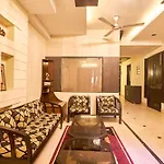 Oyo 3594 Kamla Nagar