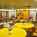 Hotel Town Grand Patel Nagar New Delhi