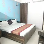 Hotel Galaxy Delhi Airport