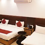 Hotel O Delhi, Near Metro Station Karol Bagh