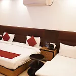 Hotel O Delhi, Near Metro Station Karol Bagh