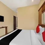 Hotel O Roshan\'S Inn Near Dilshad Garden Metro Station