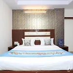 Oyo Hotel Repose Villa Near Gurudwara Shri Bangla Sahib
