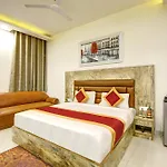 Gracious By Vishesh Hotels & Home Stay