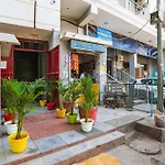 Fabhotel Gk Residency