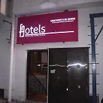Lemonwood Suites By F9 Hotels - Trivoli Garden Chhatarpur