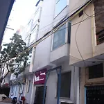 Lemonwood Suites By F9 Hotels - Trivoli Garden Chhatarpur