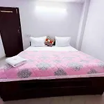 Hotel Bliss - Near Lajpat Nagar Metro