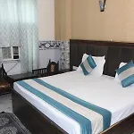Hotel New Rajdhani Inn - Couple Friendly Stays