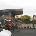 New Rajdhani Inn Lajpat Nagar