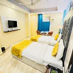 Airport Hotel Shivaka Inn
