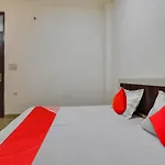Oyo Rr Residency