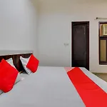 Oyo Rr Residency