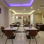 Hotel Smart Signature Delhi Airport