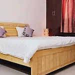 Hostmystay-2Bhk W/T Terrace! Gk1