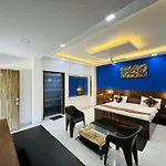 Golden Bed And Breakfast- High Quality Rooms In South Ex-1 D Block