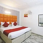 Iconic Inn Near Delhi Igi Airport